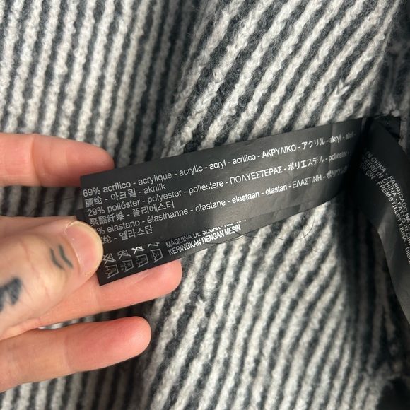 Zara Knit Gray and White Striped Cardigan W Bell Sleeves Small - Picture 8 of 16